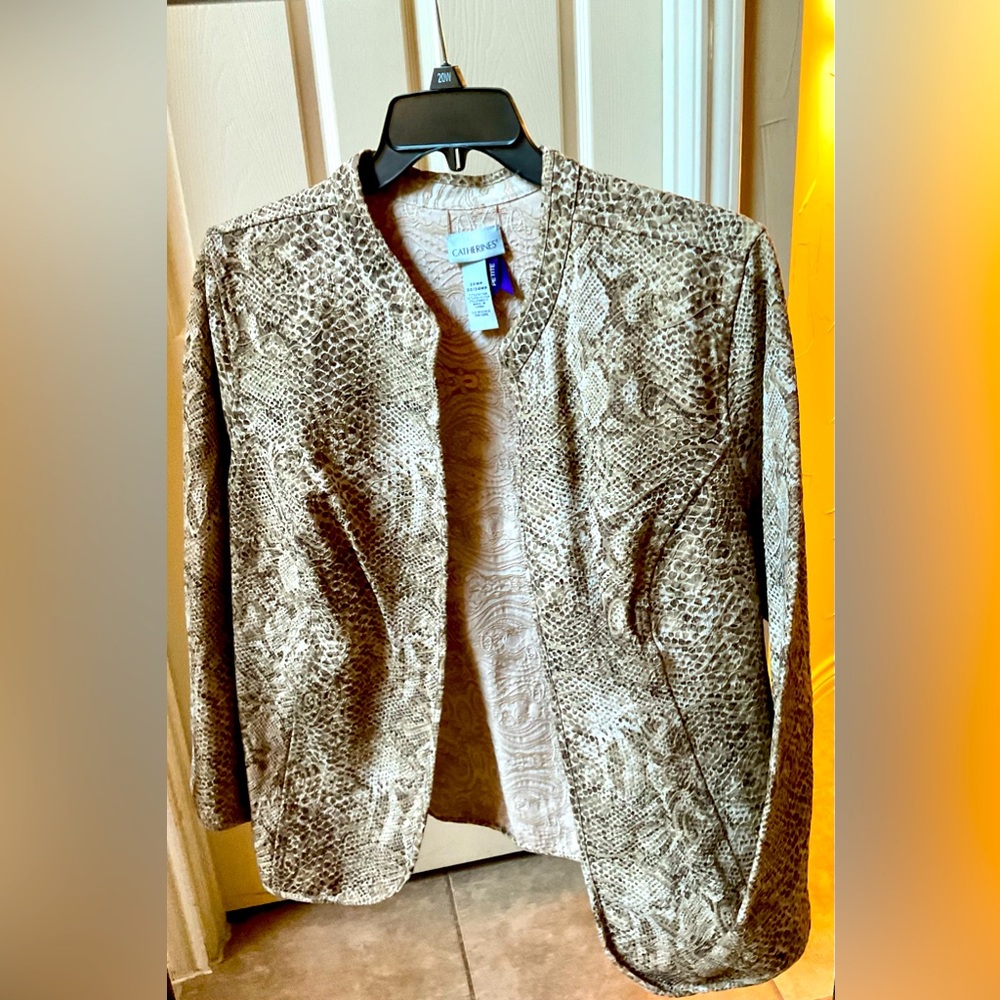 Snake skin design blazer jacket by Catherine’s